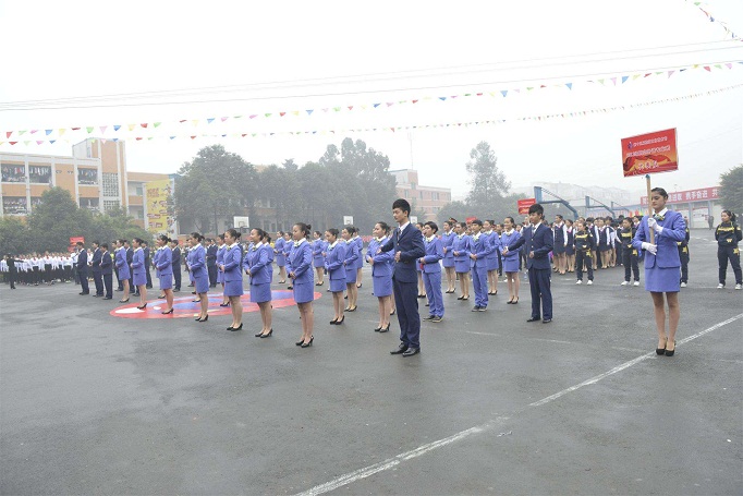 成都华夏旅游商务学校